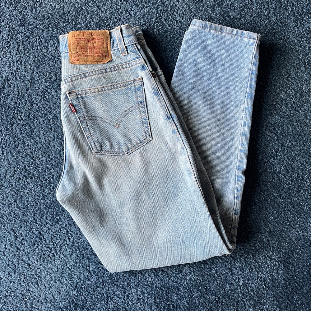 Vintage Levi’s 550 relaxed fit tapered leg